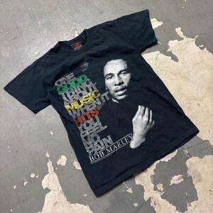 Vintage 2010 Bob Marley Zion Rootswear Shirt - Size small